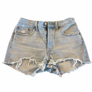 Levi’s 501 Light Wash Distressed Cutoff Denim Shorts Size 28 Raw Hem